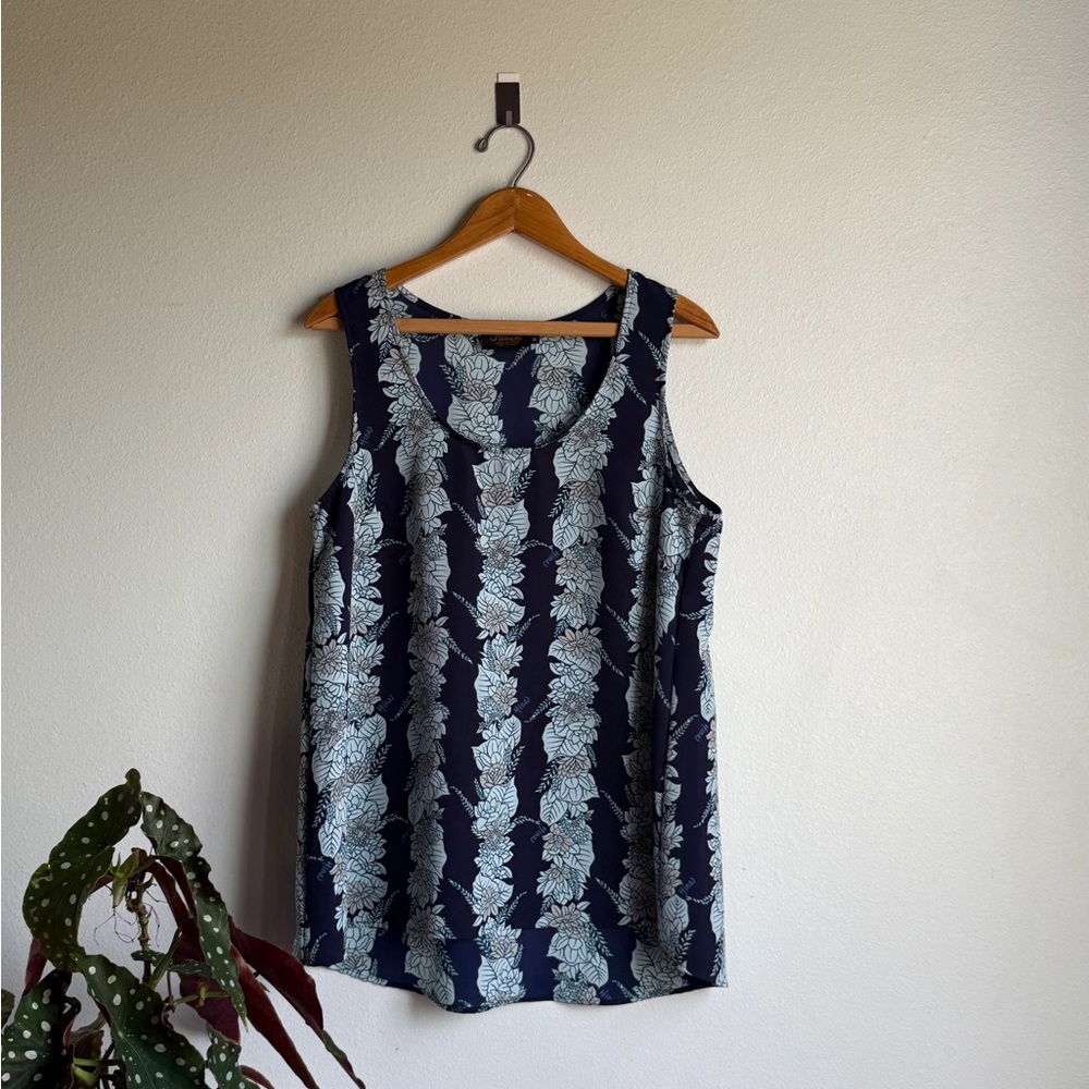 Women’s Hawaiian Hina Made In Hawaii blouse size Medium